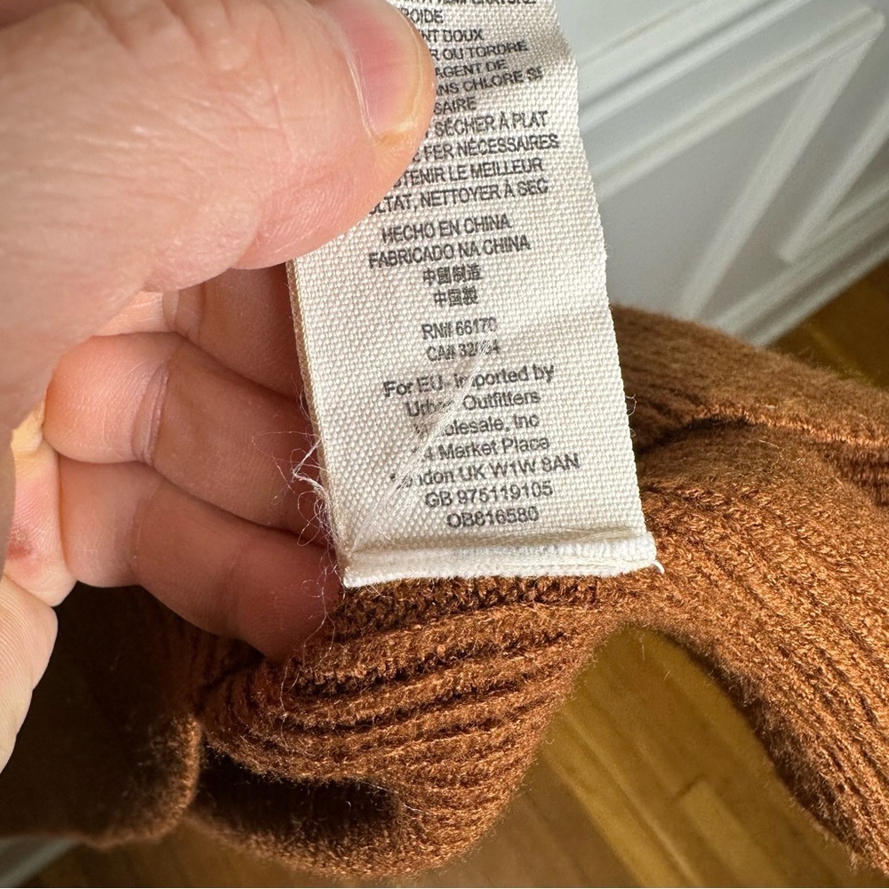 Free People Women’s Softly Structured Tunic Sweater in Tobacco Womens X-Small - Picture 8 of 9